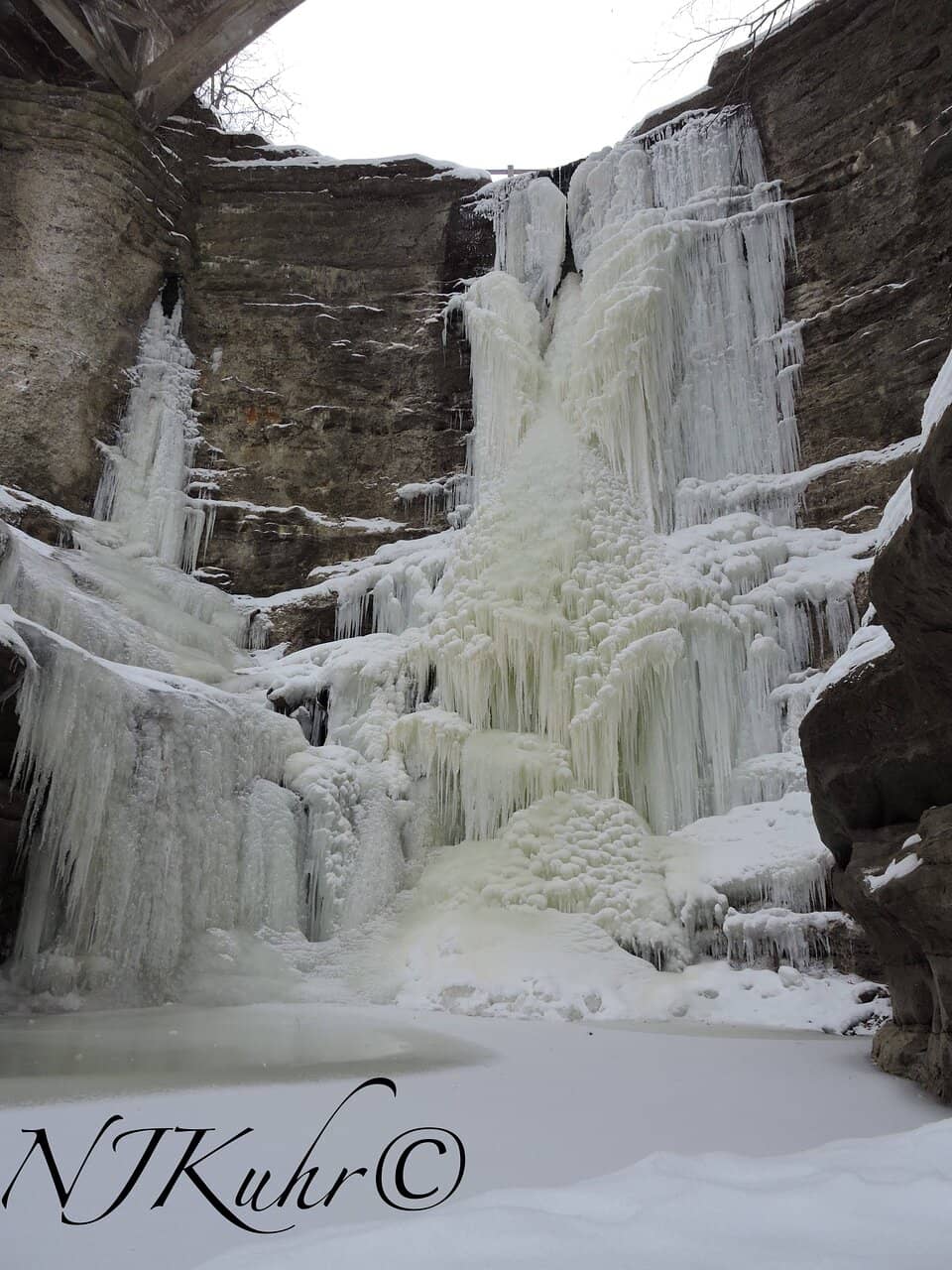 Stepping Stones & Canyon Trails