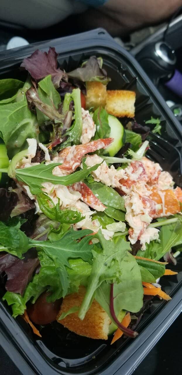 Cozy Bar with Craft Beer