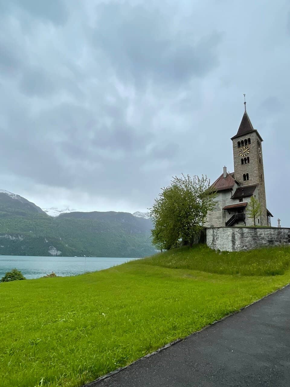 Panoramic Lake Views