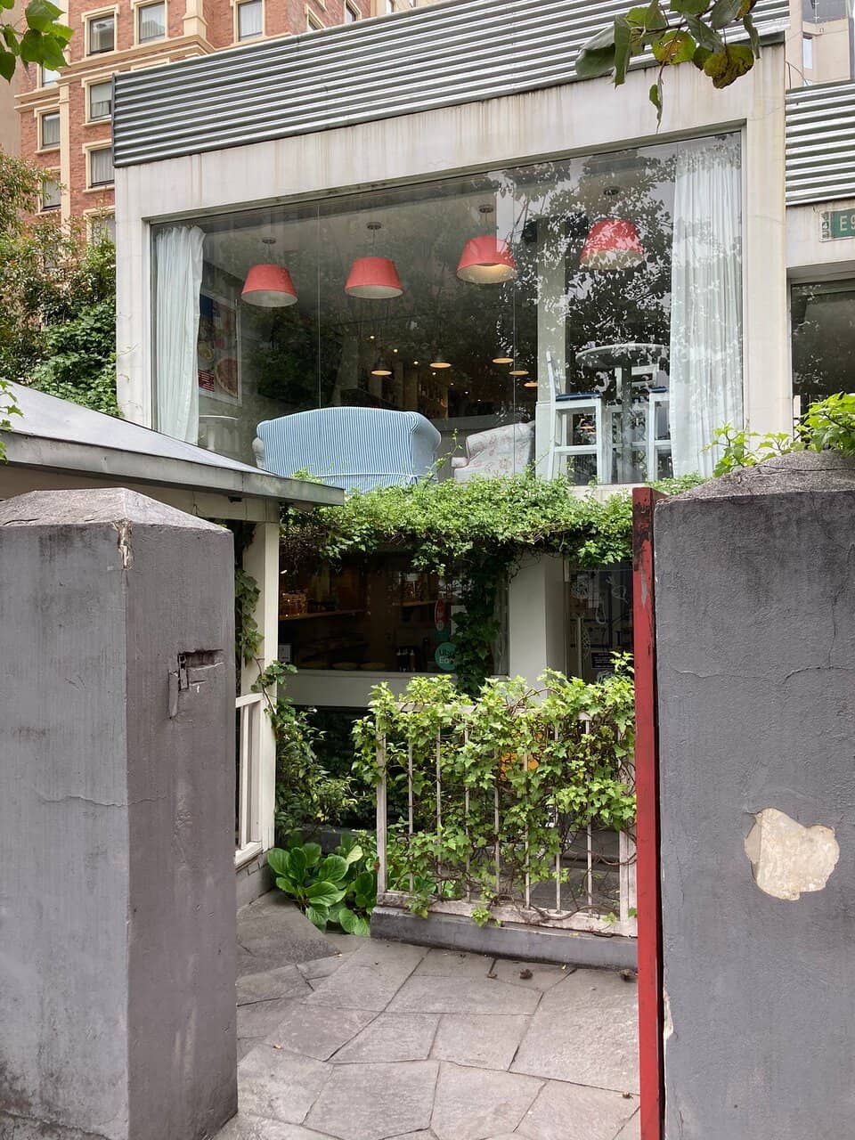 Creative & Cozy Atmosphere