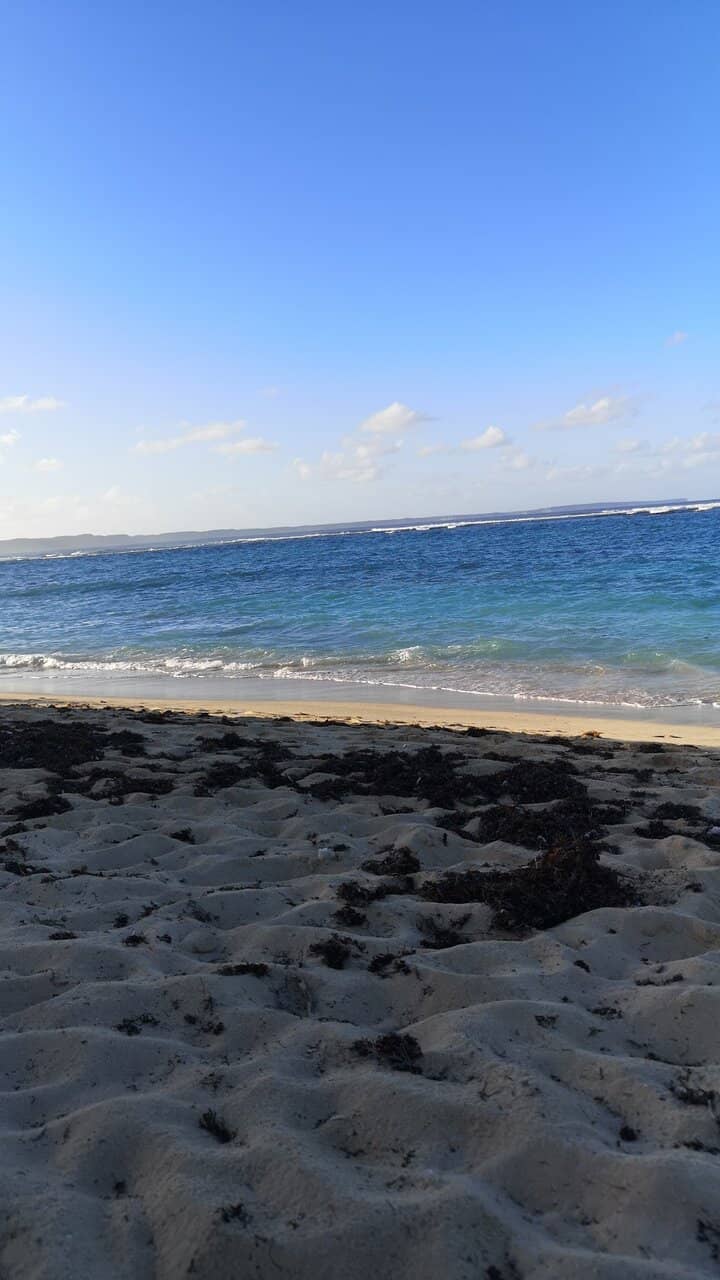 Vibrant Local Atmosphere