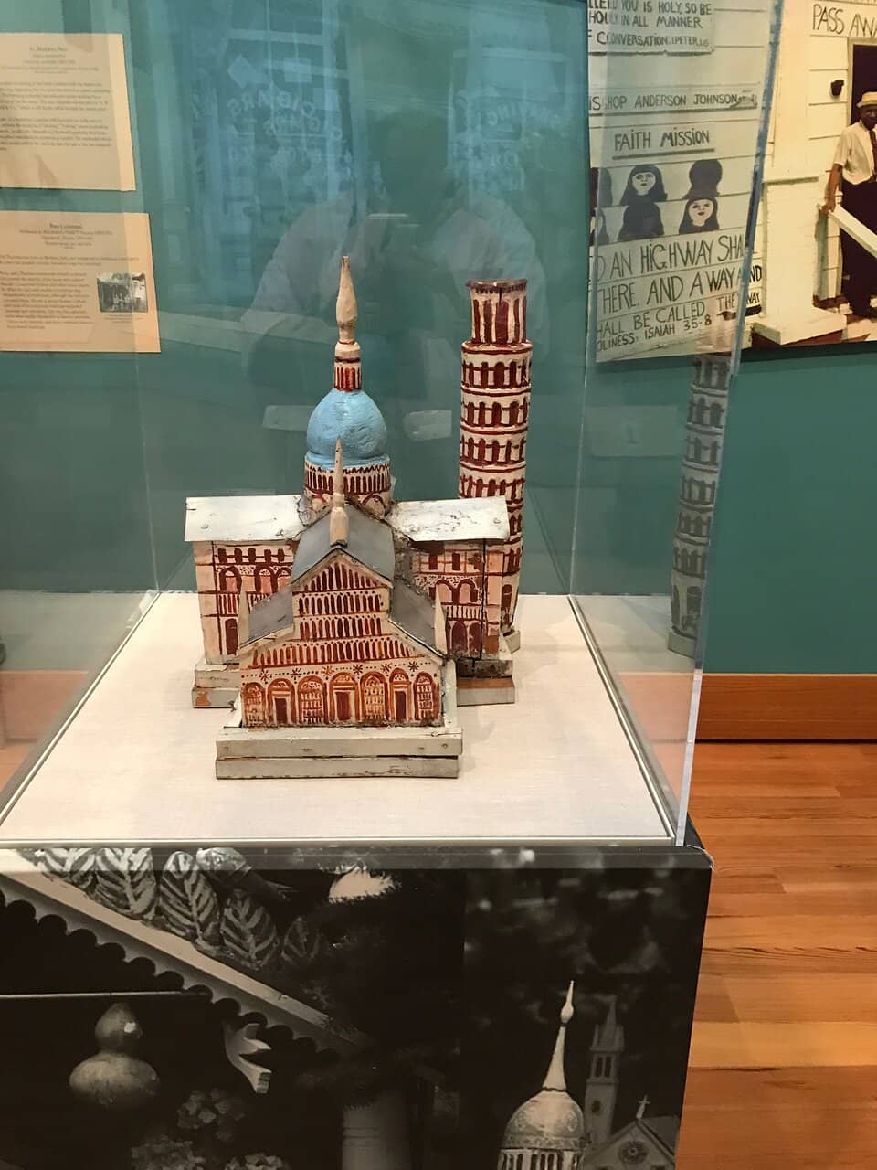 Portraits and Historical Art