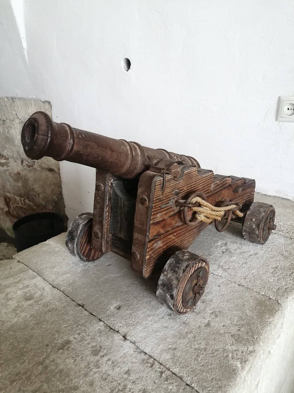 Exotic Artifacts Collection