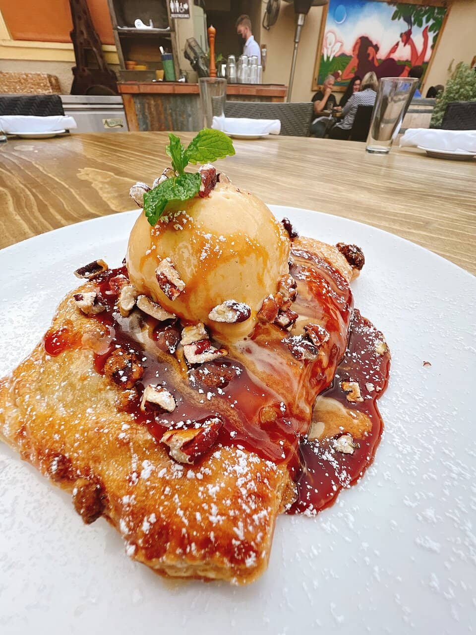 Charming French Bistro Ambiance