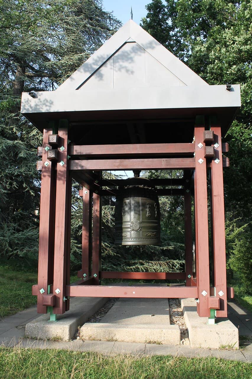 Broken Chair Sculpture