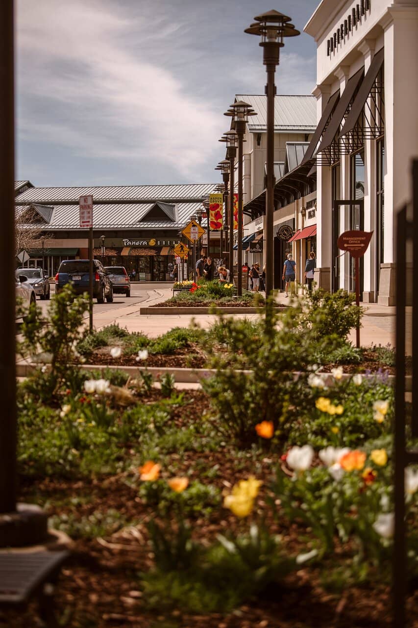 Diverse Retail Selection