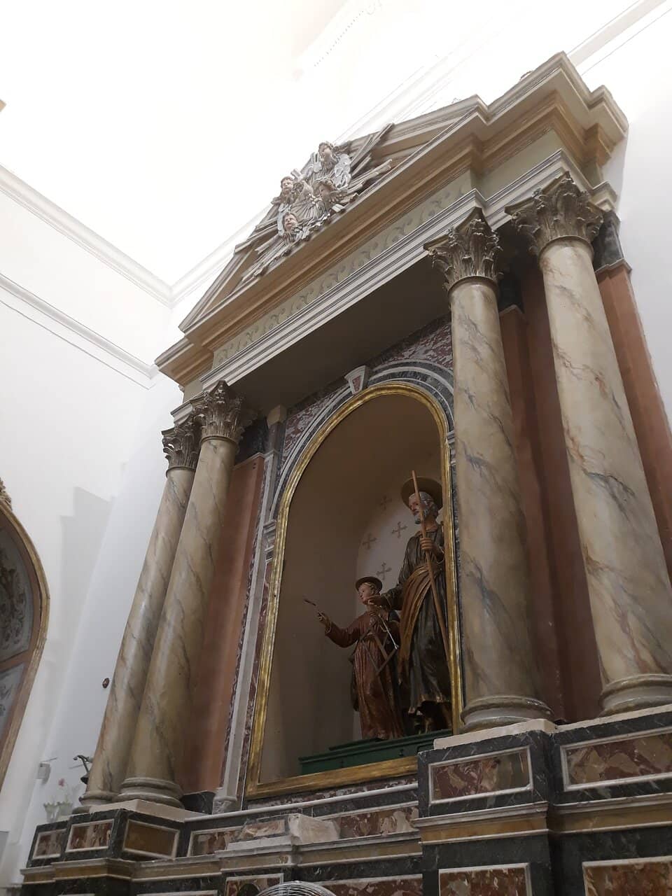 Interior Altars and Paintings