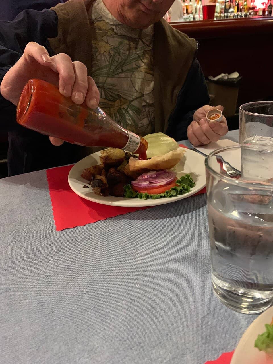 Classic American Bar & Grill Atmosphere