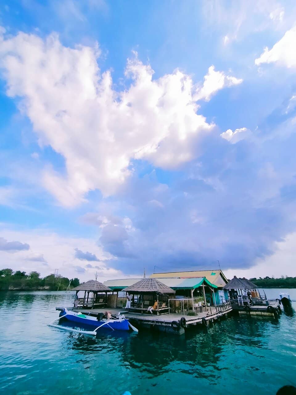 Traditional Market Charm