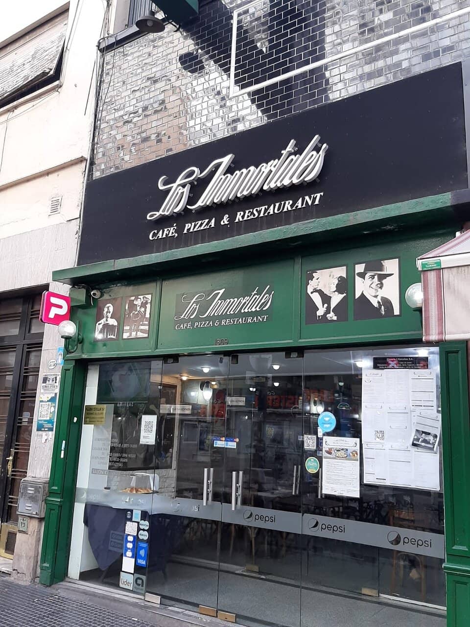 Vibrant Atmosphere & History