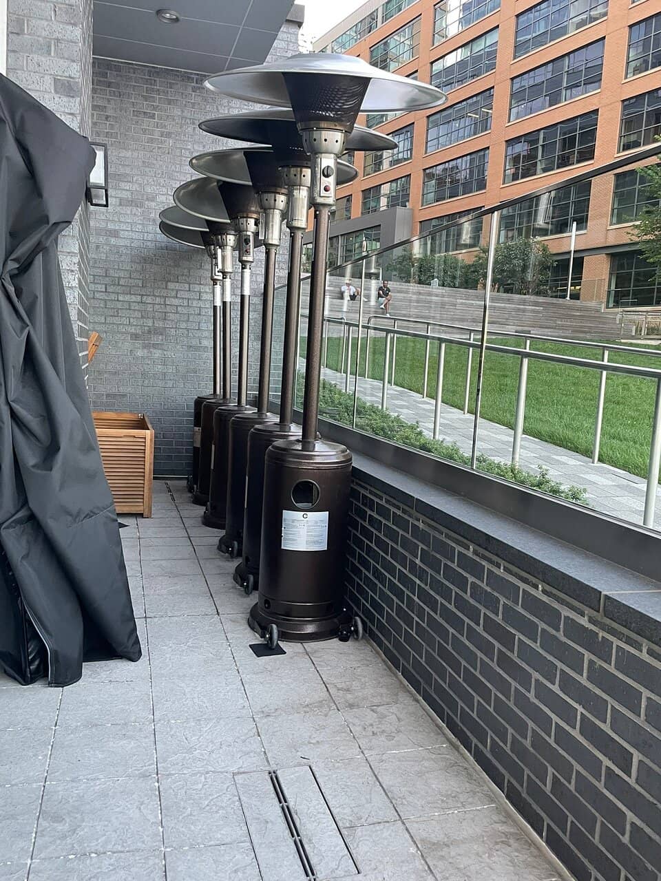 Cozy Ambiance with Fireplace