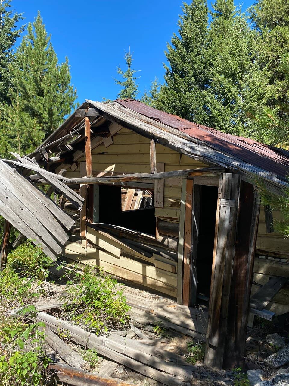 Scenic Mountain Drive