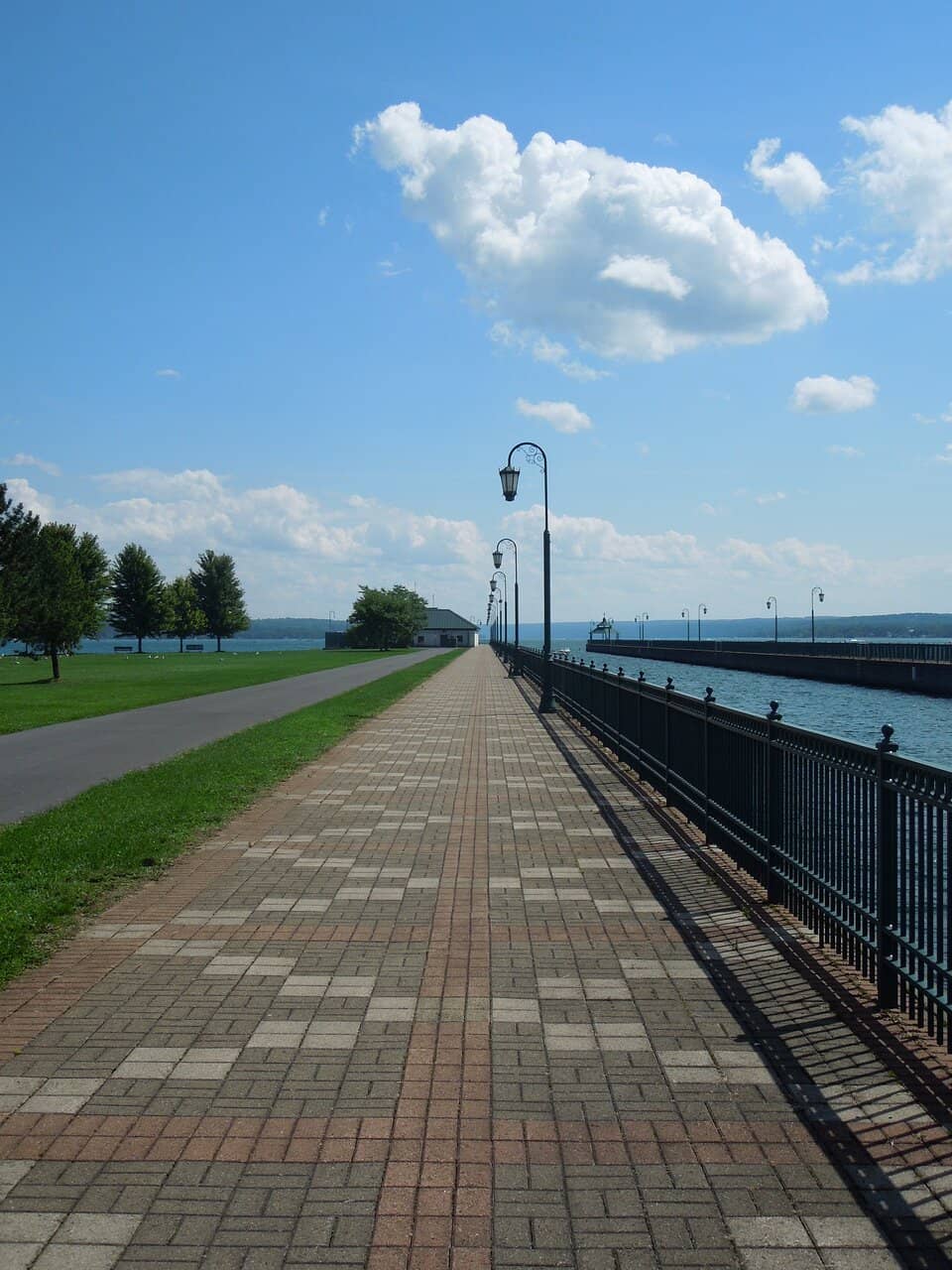 Playground & Picnic Areas