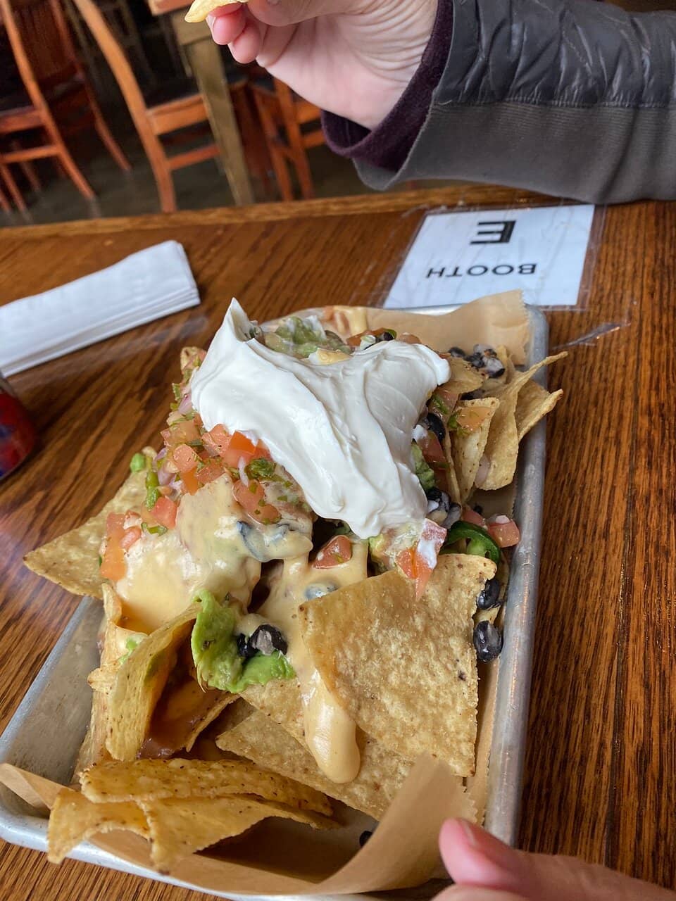 Live Music & Cozy Ambiance