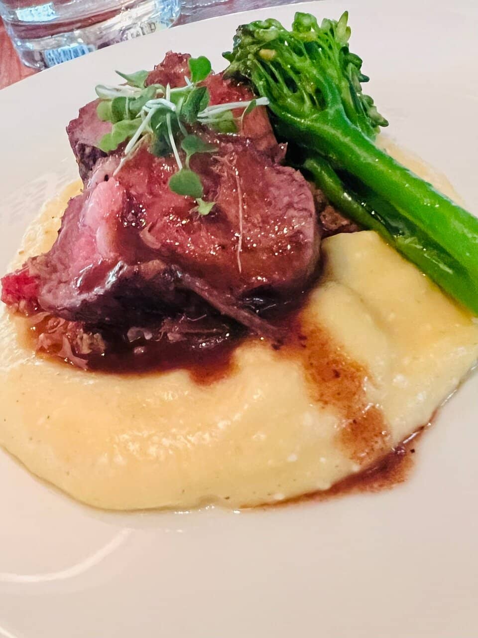 Stylish Japanese-Influenced Ambiance