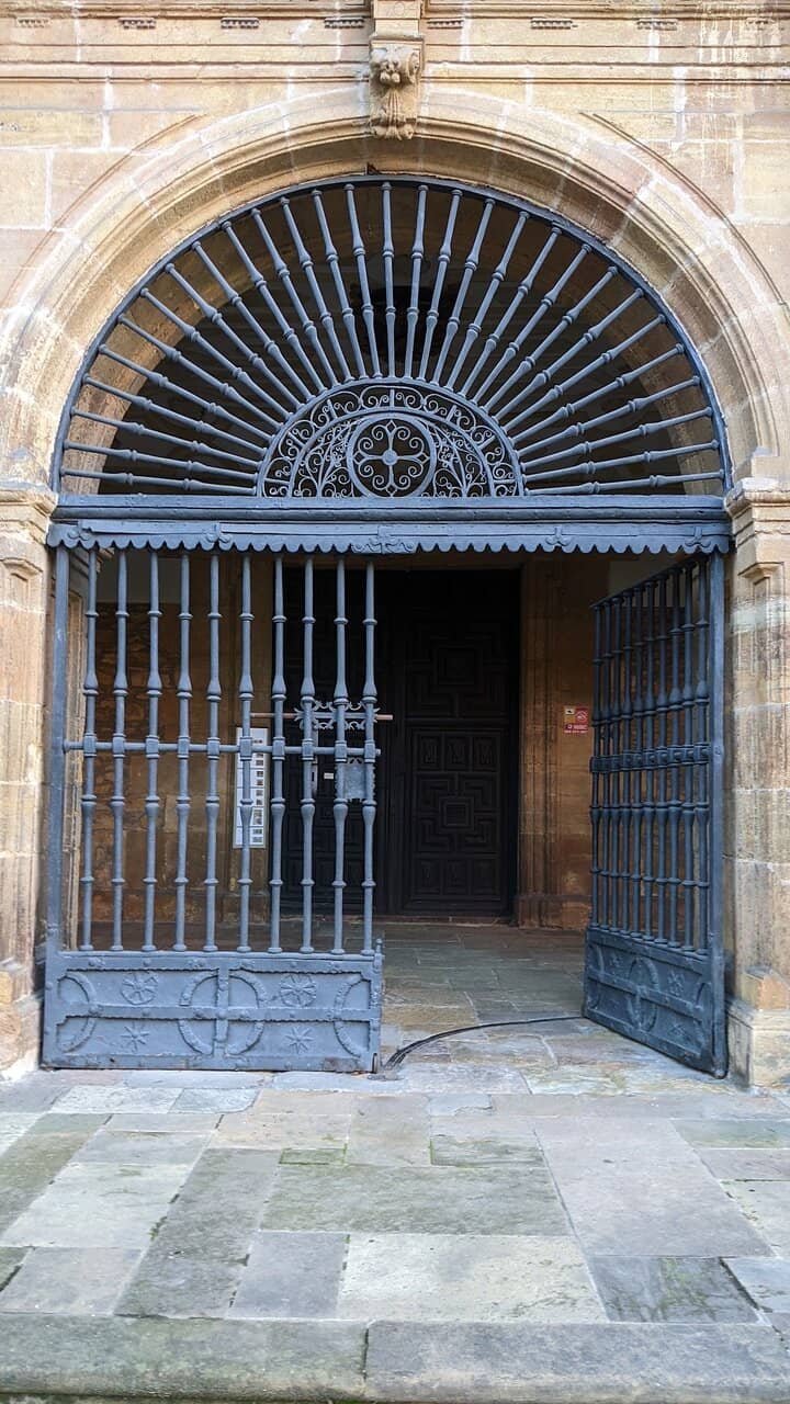 Romanesque Architecture