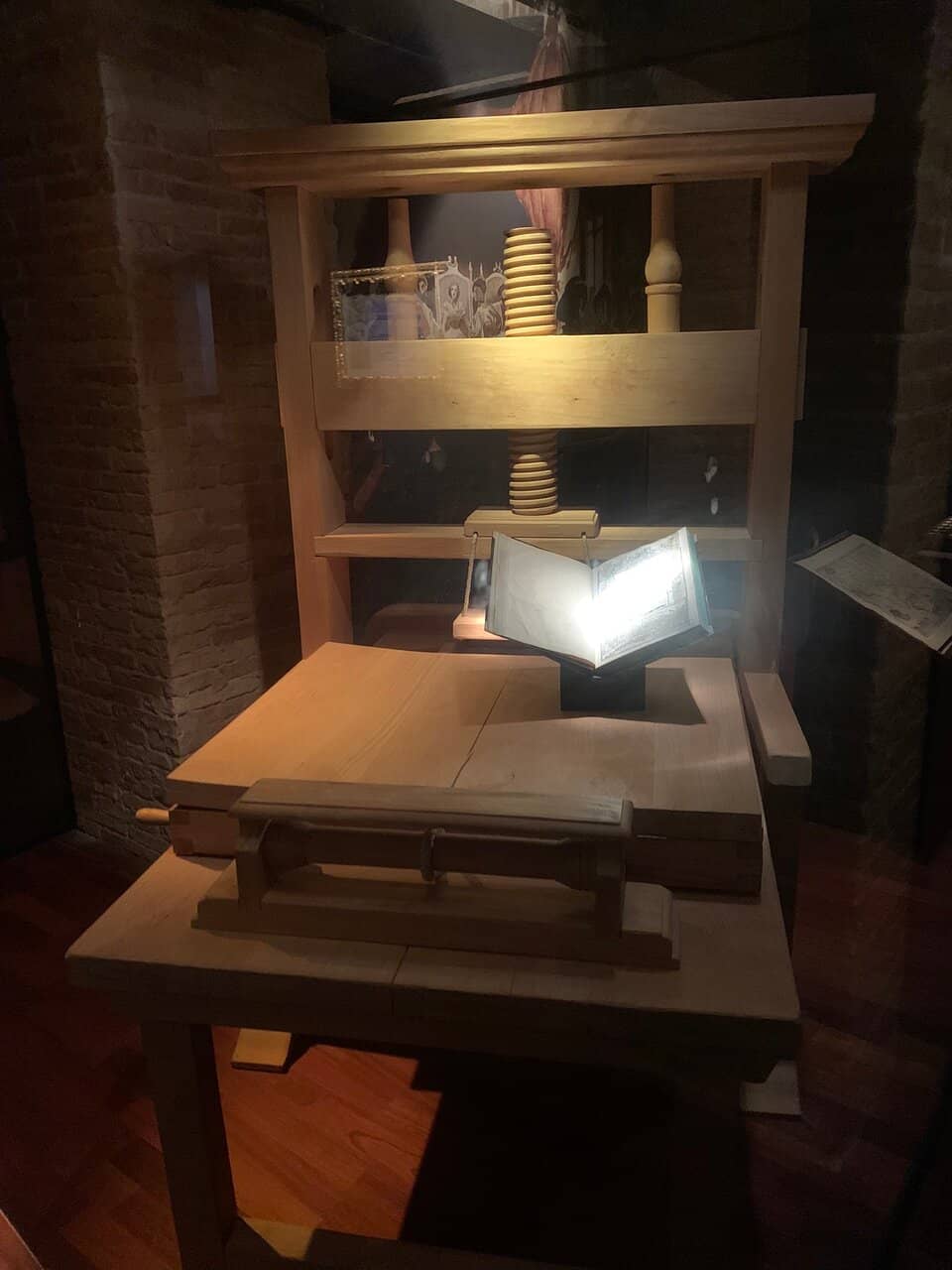 Underground Reservoir Setting