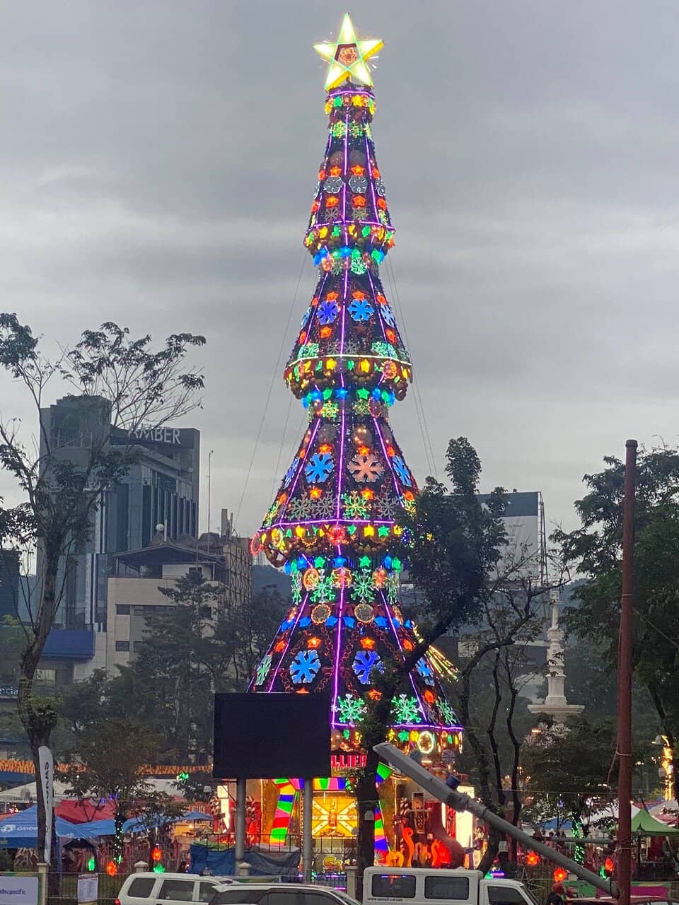 Pungko-Pungko Street Food