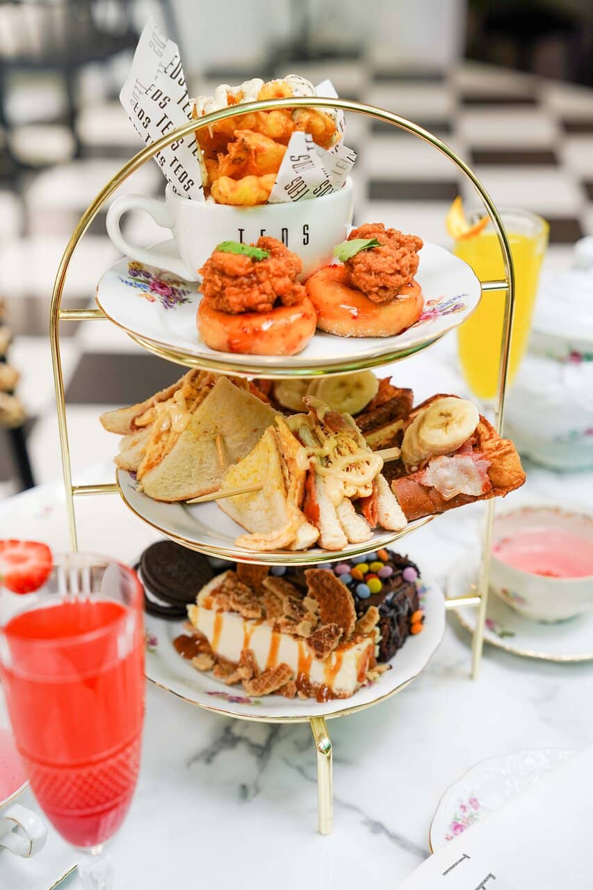 Unique Ambiance with Roaming Chickens