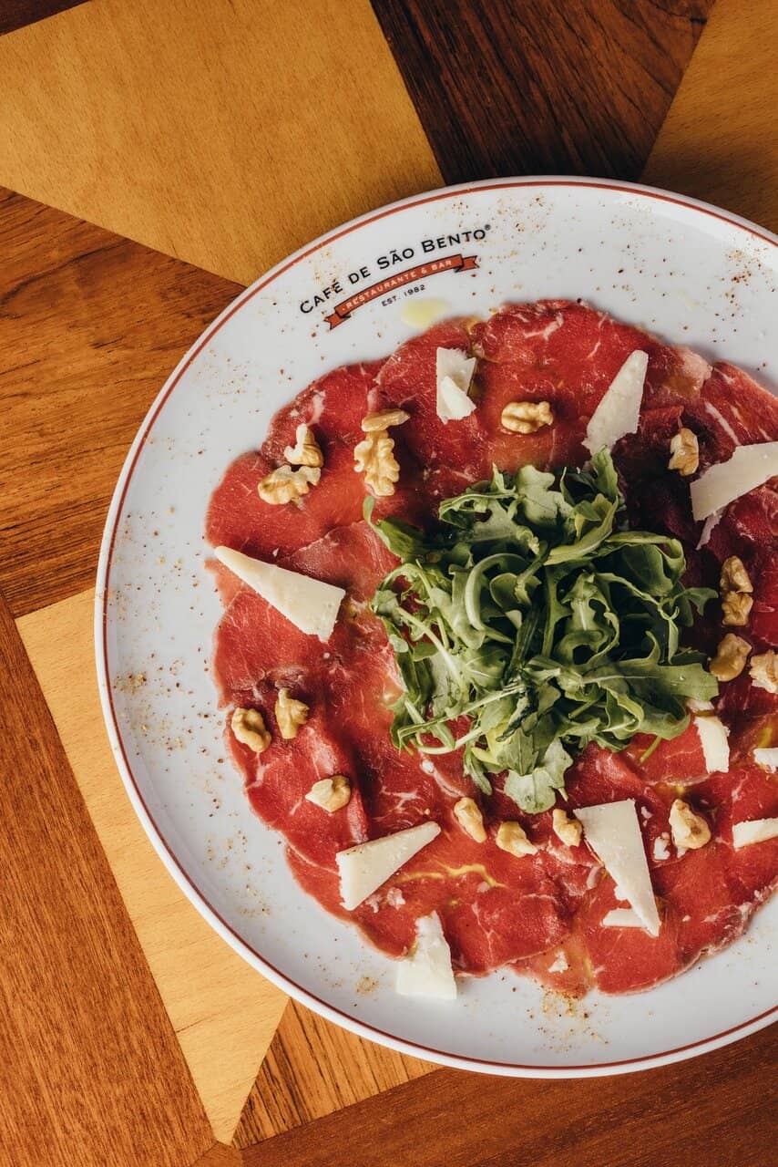 Romantic & Refined Ambiance