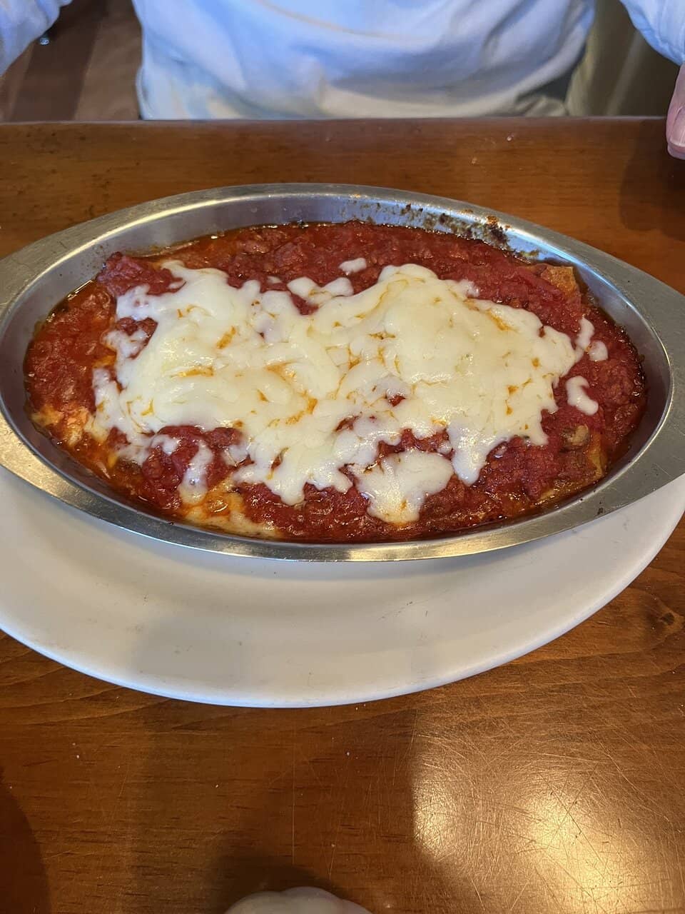 Cozy Atmosphere & Lively Lounge