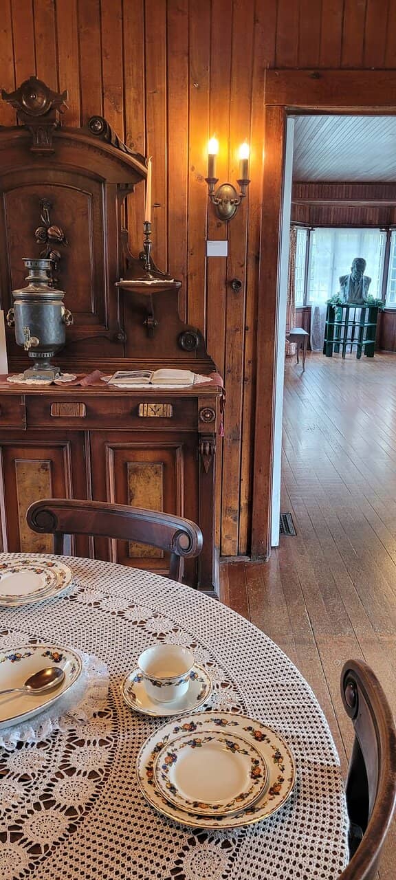 The Charming Boathouse