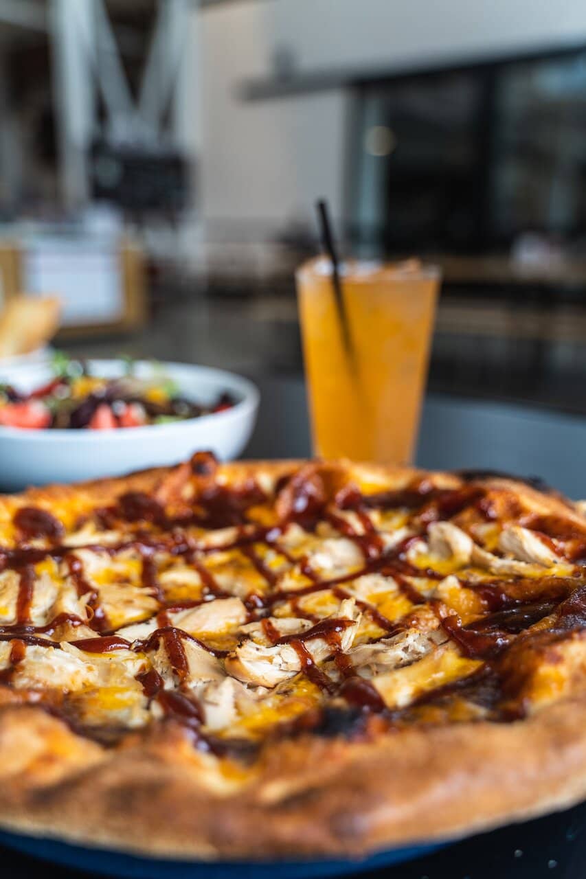 Specialty Pasta and Pizza