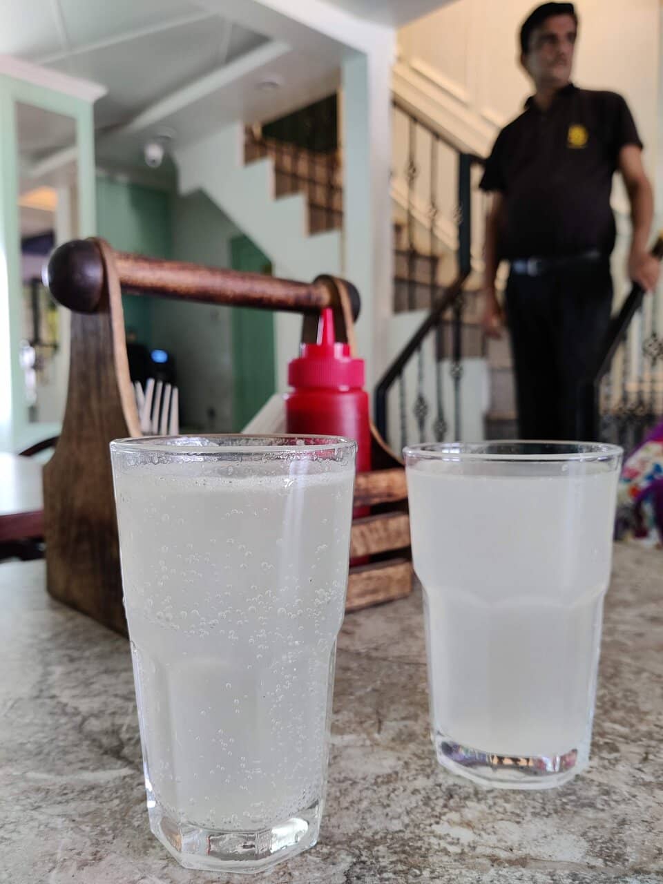 Panoramic Mall Road Vistas