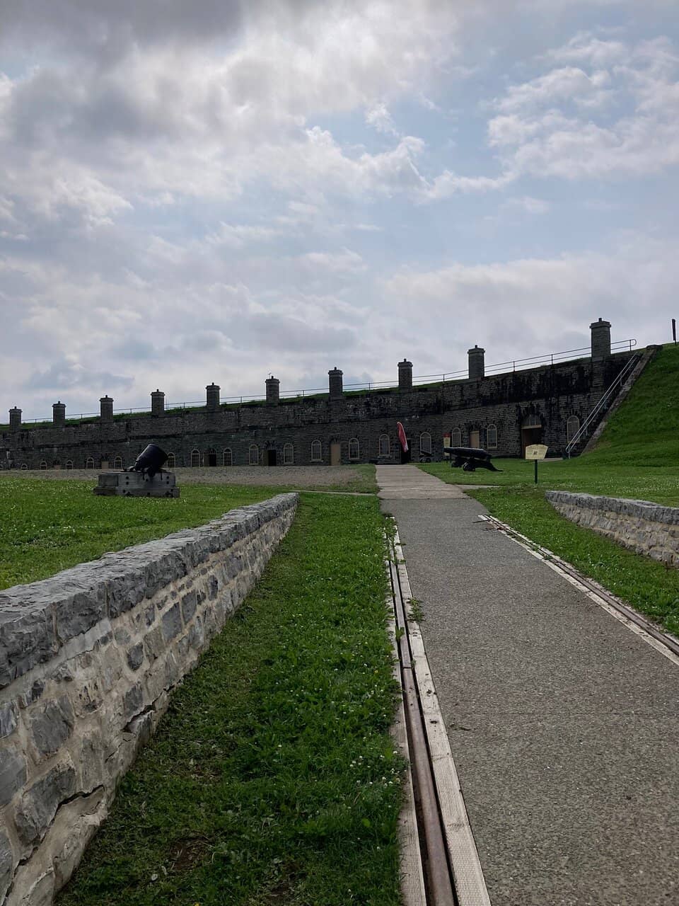 Armstrong Canon & Panoramic Views