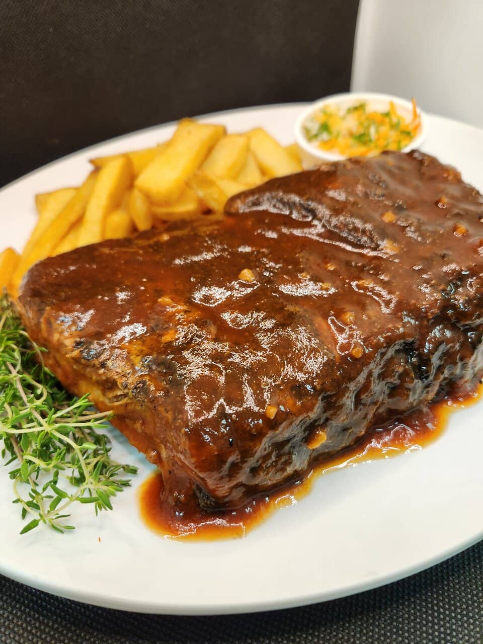 Cozy & Relaxed Ambiance