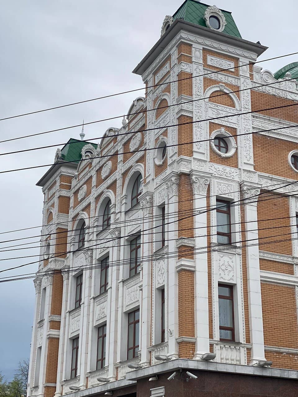 Large Auditorium Concerts