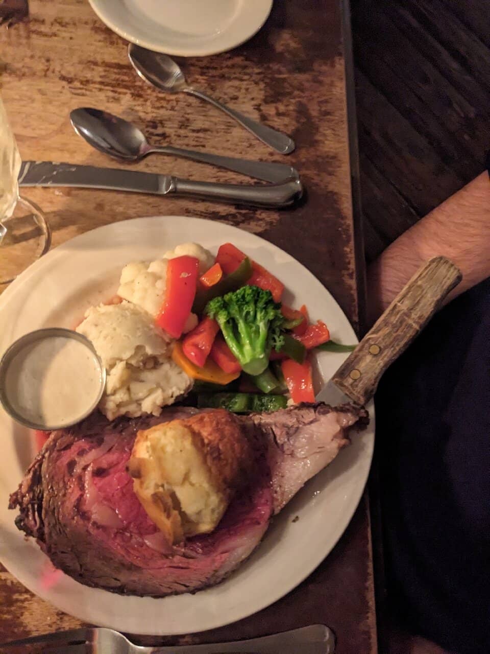 Candlelit Colonial Charm