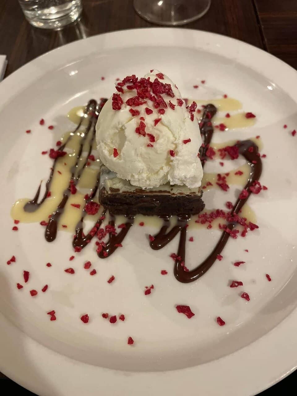 Cozy Courtyard Ambiance