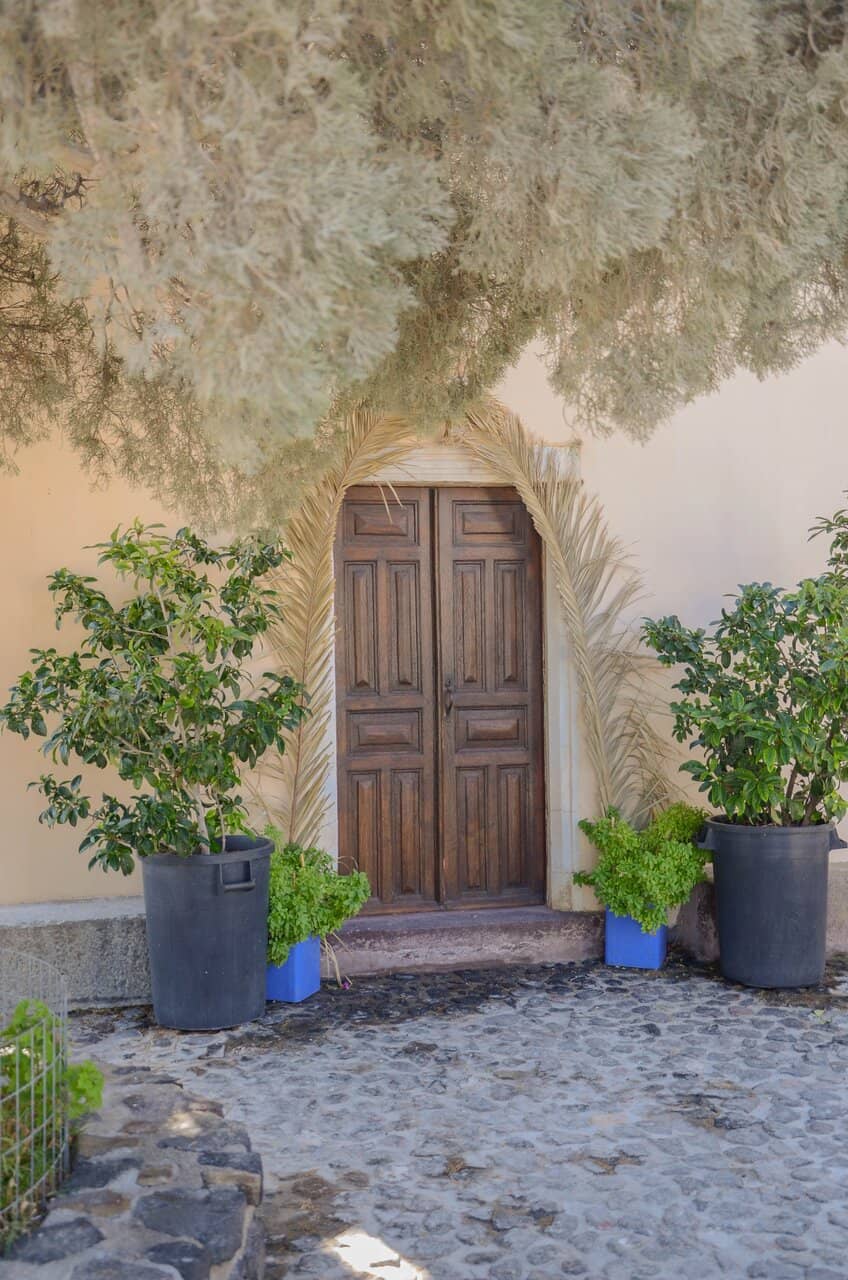 Panoramic Island Views