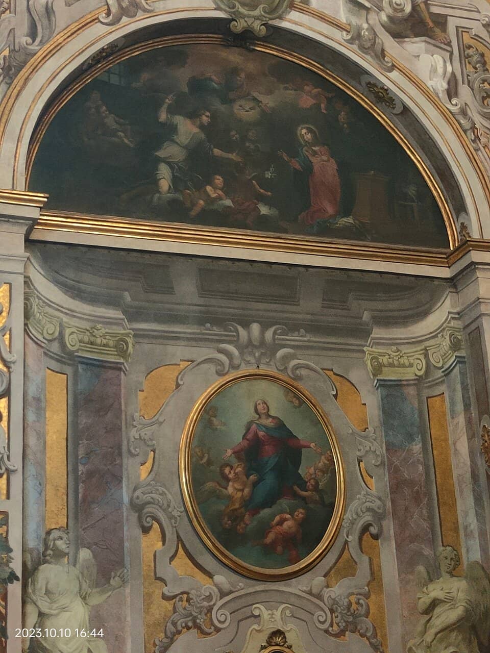 Vertical photo
