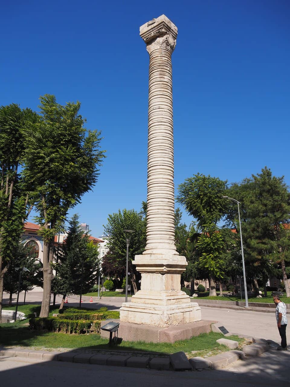 Rome – Guest Hollow, image size:960x1280