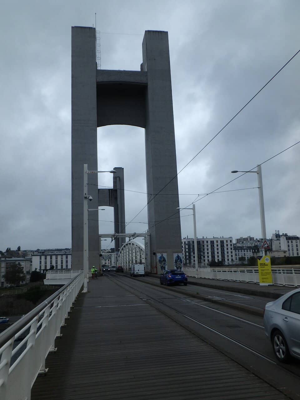 Panoramic Harbor Views