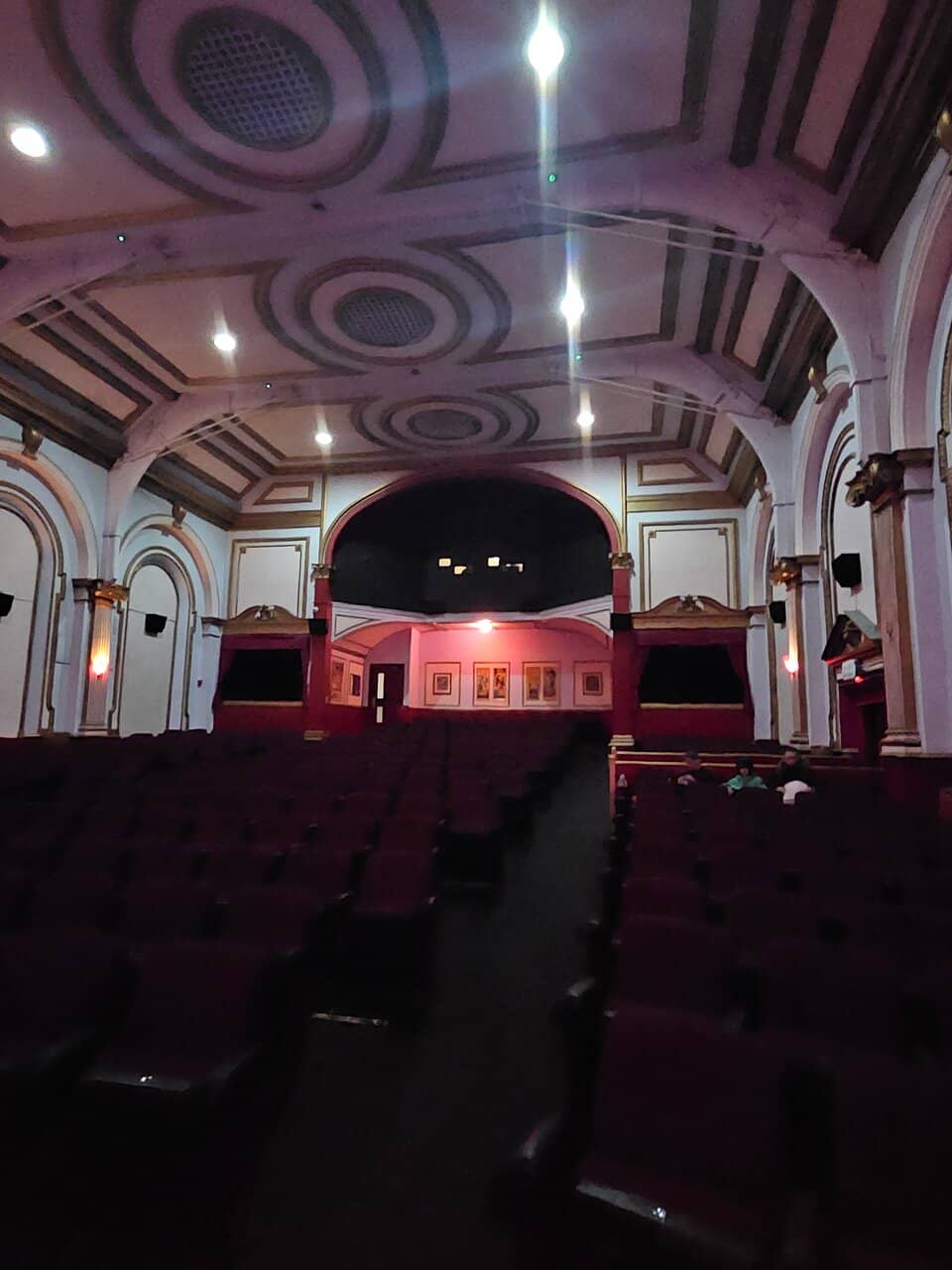 Comfortable Screenings