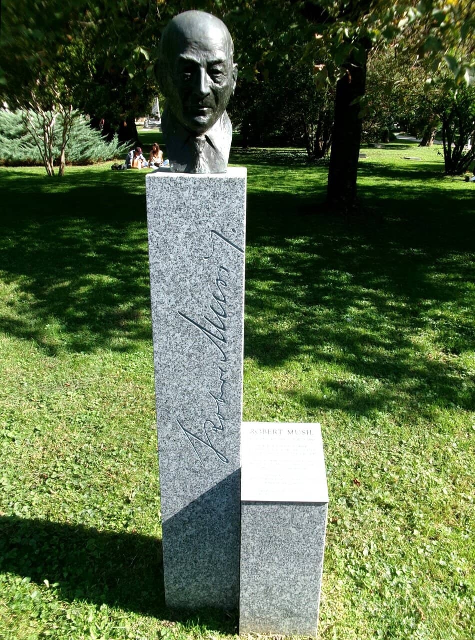 The Grave of Jorge Luis Borges