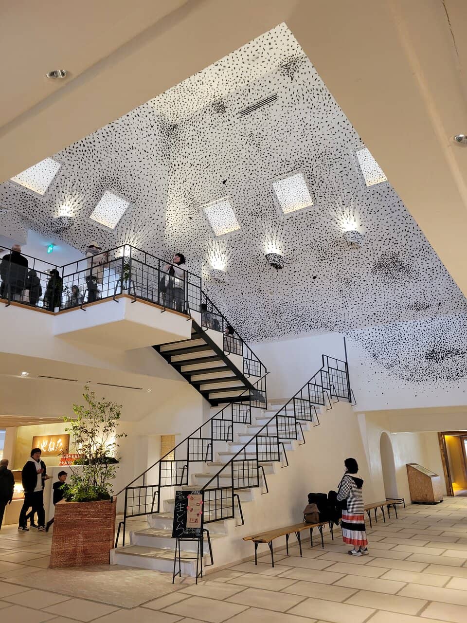 Cafe & Sweet Delights