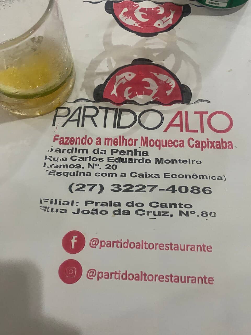 Relaxed Coastal Ambiance