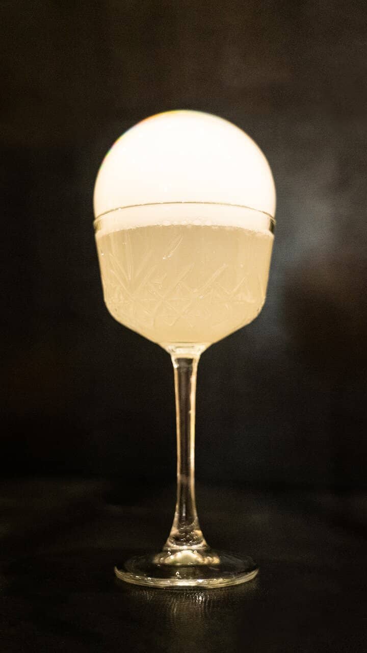 Opulent Architecture & Ambiance