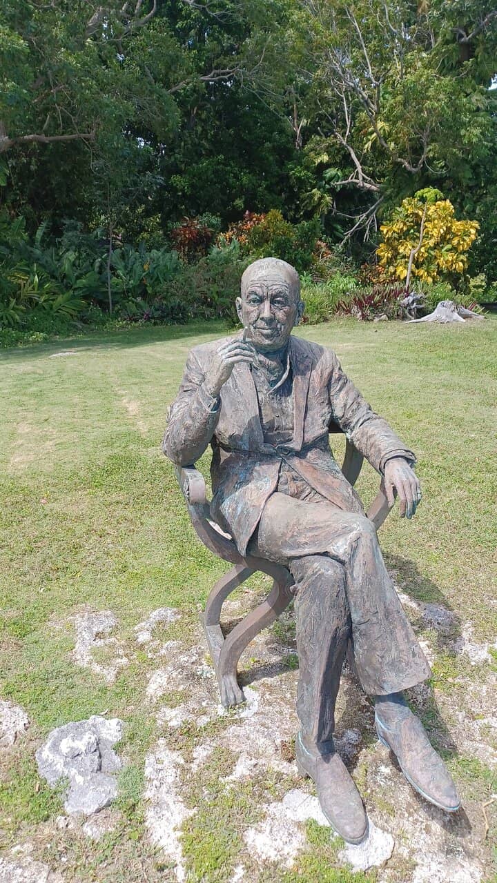 A Glimpse into Hollywood's Golden Age