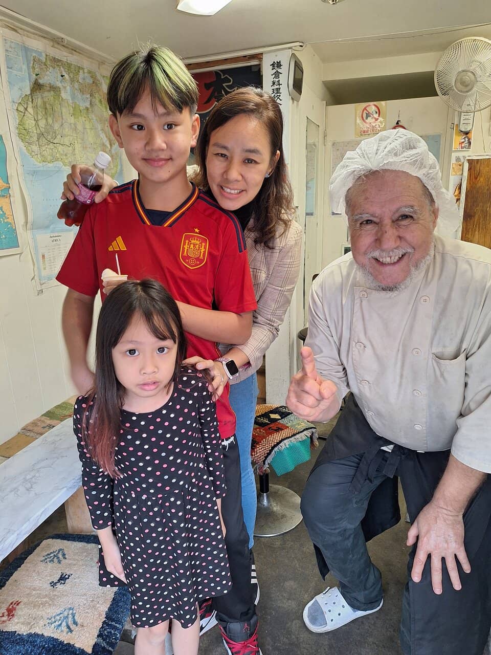 Generous Portions & Flavorful Garlic Sauce