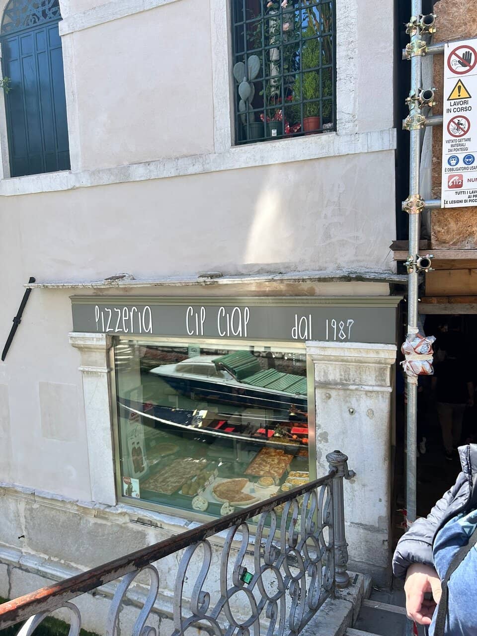 Crispy Focaccia-like Crust