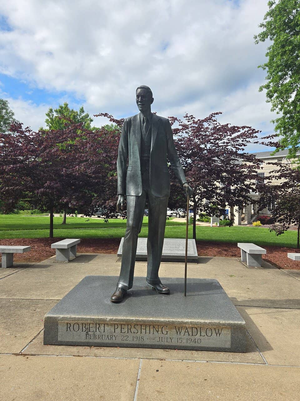 Wadlow's Giant Chair
