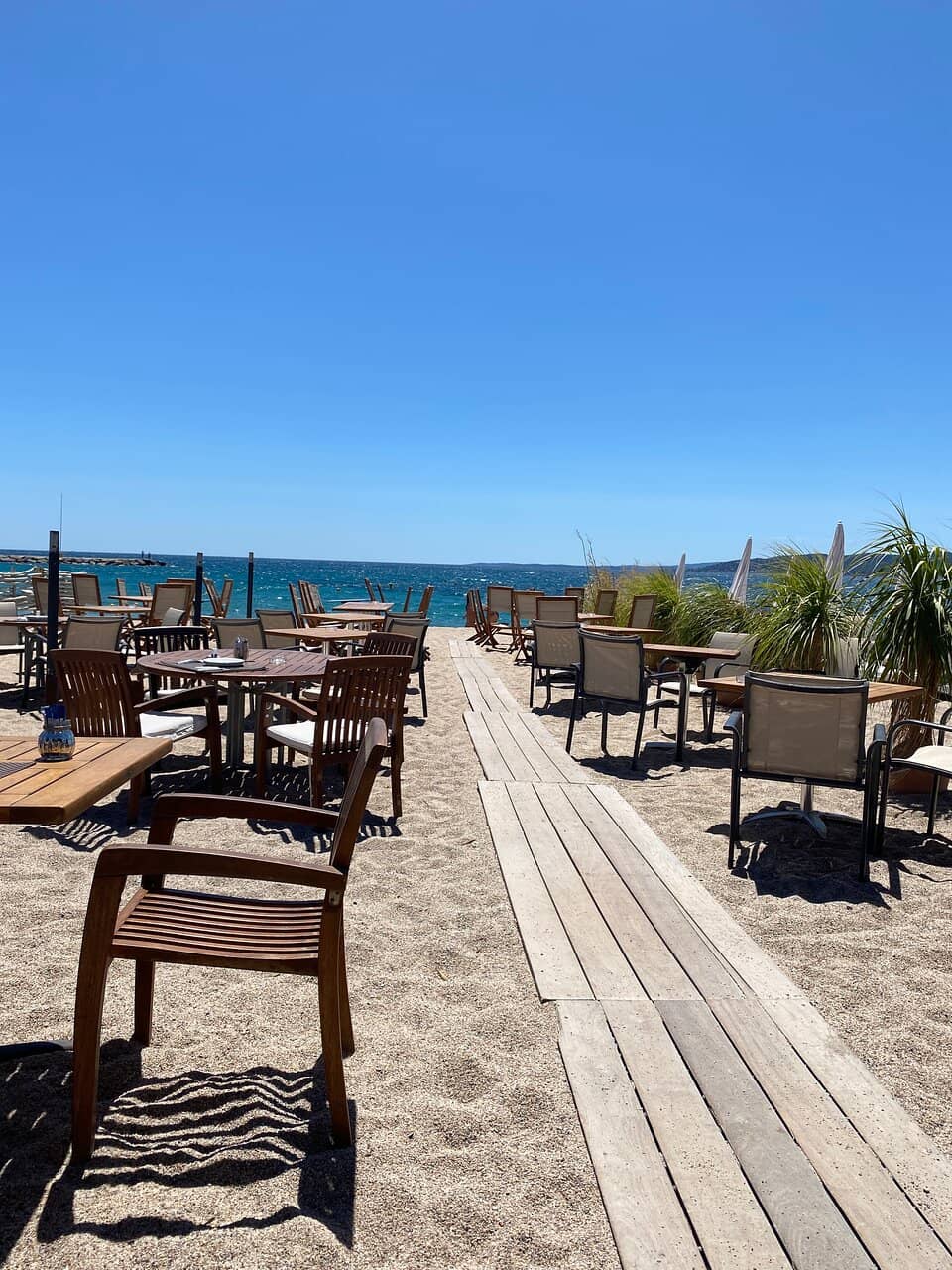 Vibrant Sandy Shoreline