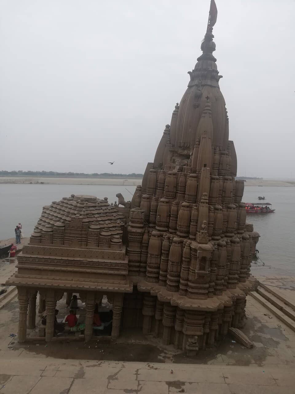 Proximity to Manikarnika Ghat