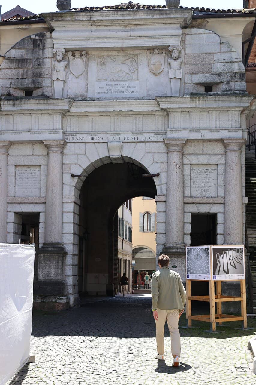 Commemorative Plaques