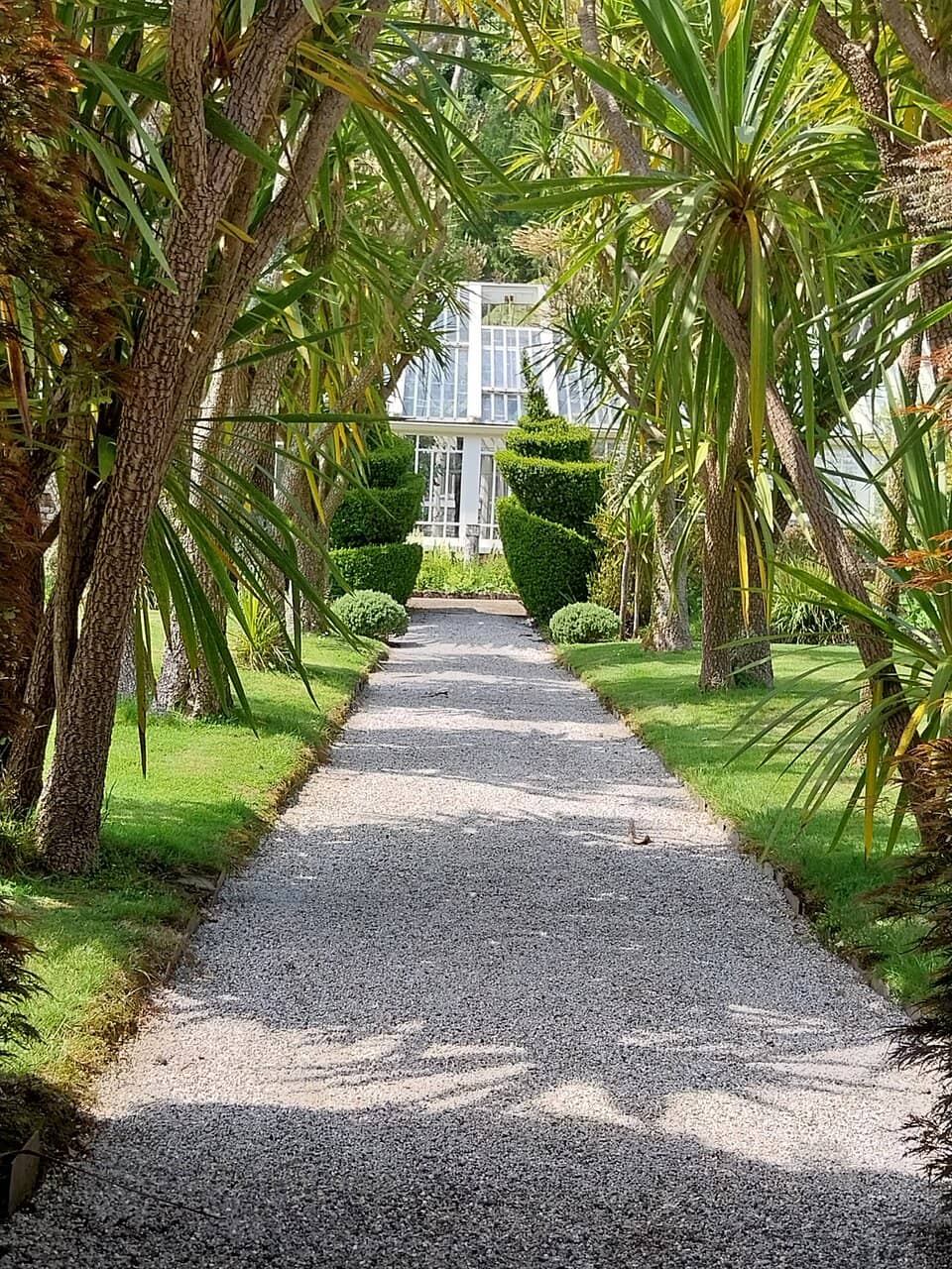 Valley Garden & Stream